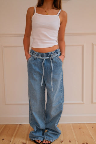 Alessia Baggy Jeans in Blue · effortless scandi jeans for women from ITS MAY